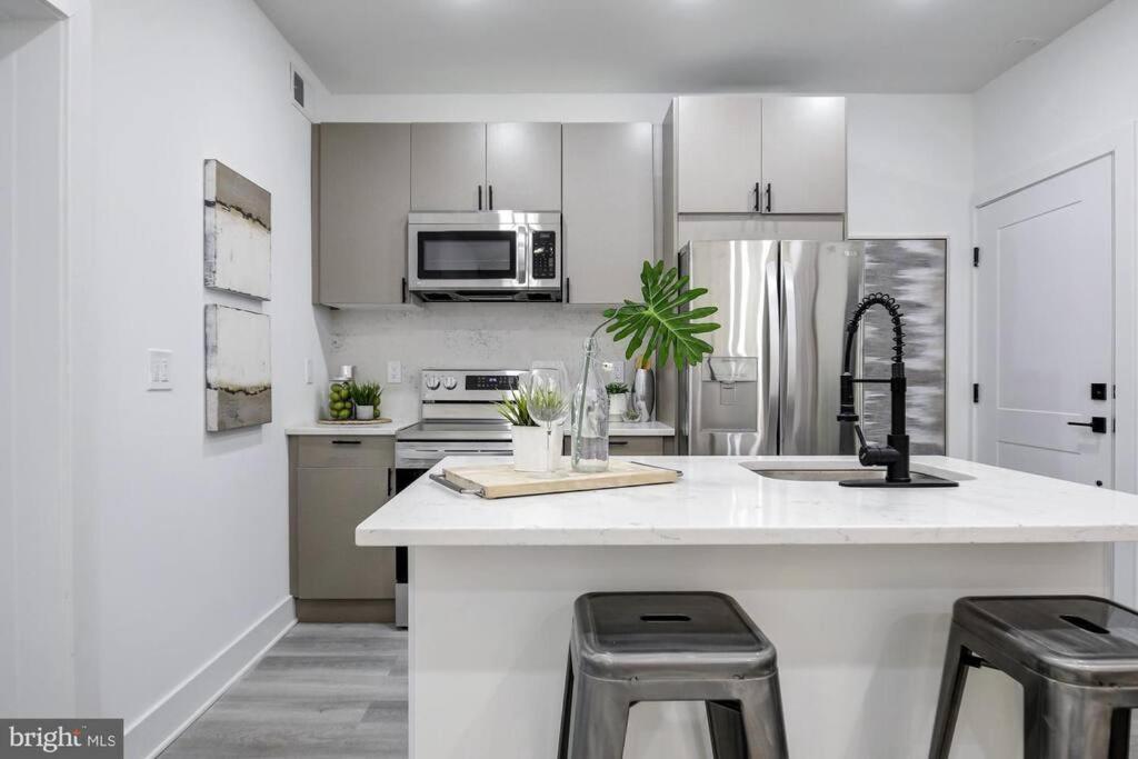 Сasa de vacaciones Brandnew Luxury Capitol Hill Apt! Near Free Trolly Washington